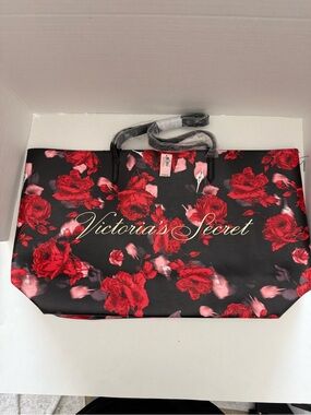 Victoria’s Secret Tote